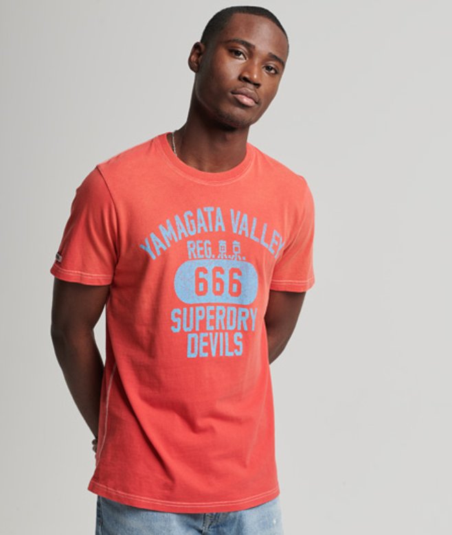 Limited Edition Vintage 05 Reworked Classic T-shirt Rood Grootte: M afbeelding