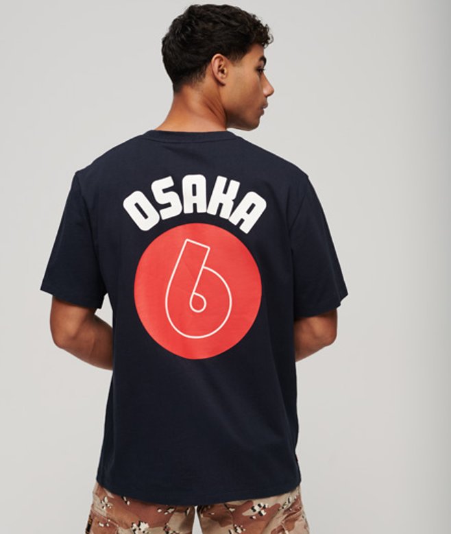Osaka Graphic T-shirt met Losse Pasvorm