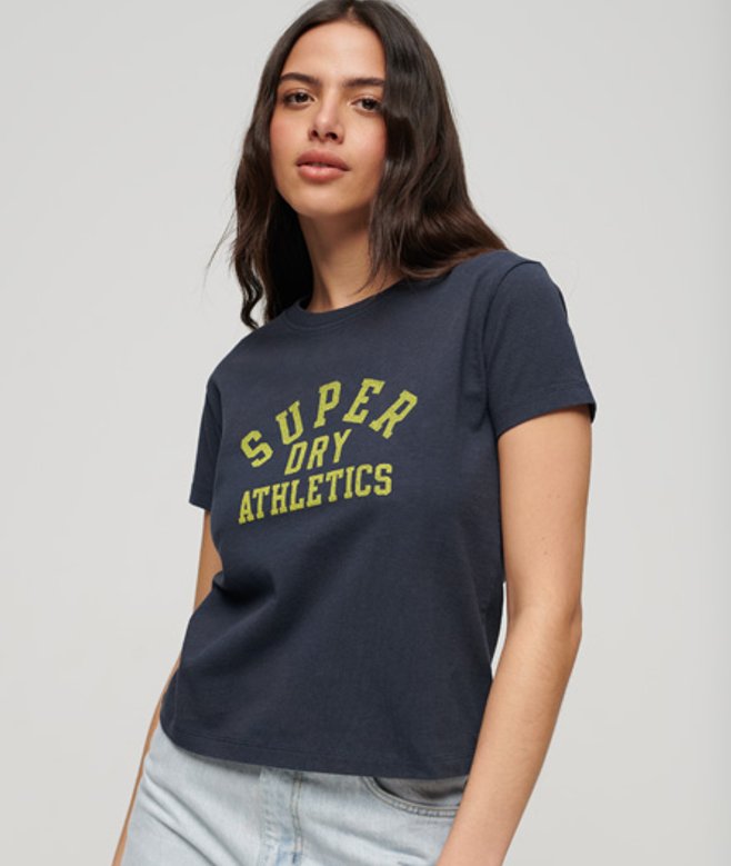 Athletic Essentials Graphic 90s T-shirt Blauw Grootte: 36 afbeelding