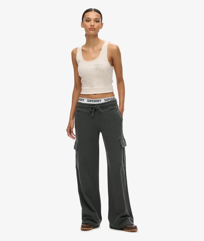 Superdry Athletic Essentials Vintage Cargo Joggingbroek met Wijde Pijpen Zwart