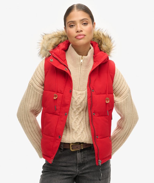 Superdry Women's Everest Faux Fur Puffer Gilet Red / Varsity Red