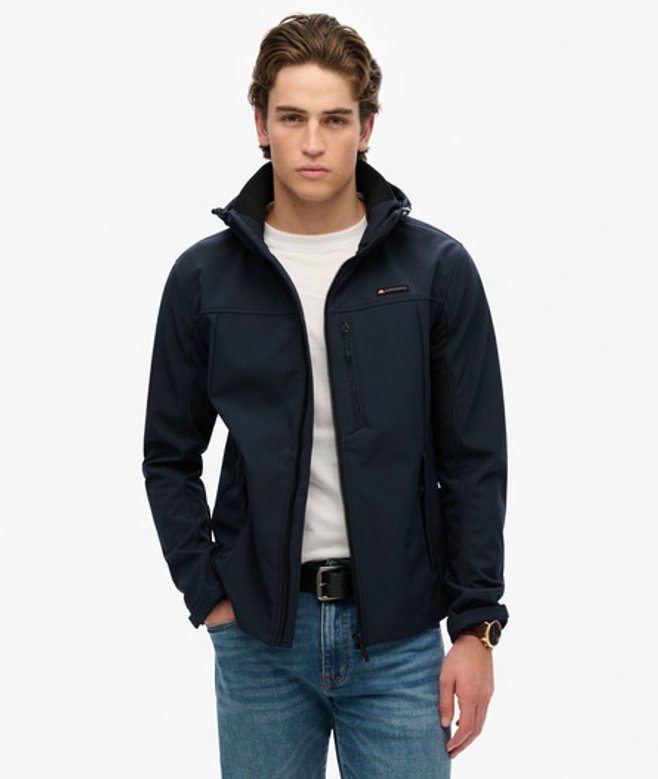 Men's Hooded Soft Shell Trekker Jacket / Eclipse - Size: L - Superdry - Modalova