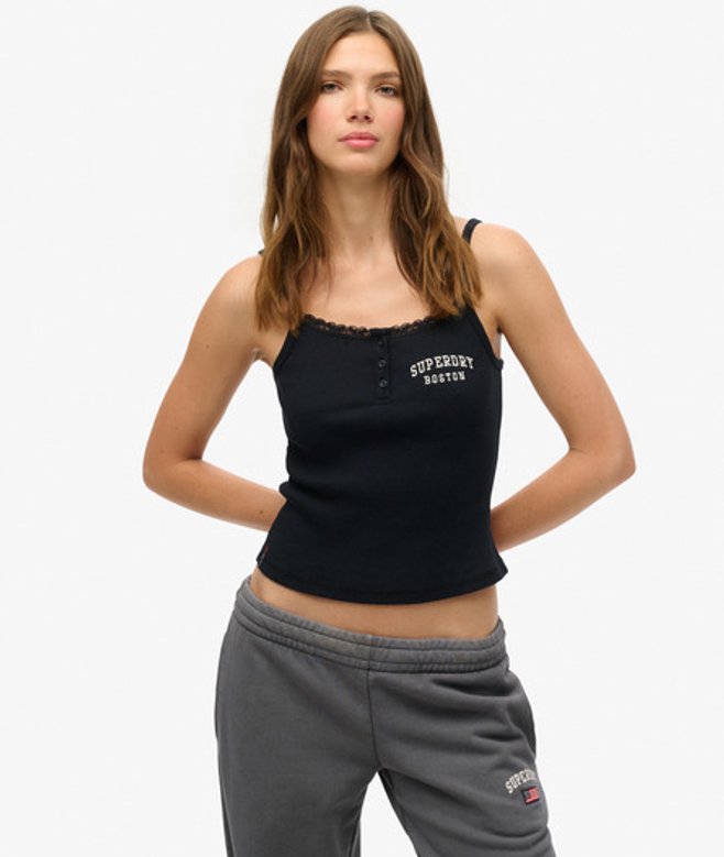 Athletic Essentials Hemdje met Knopen en Borduursel