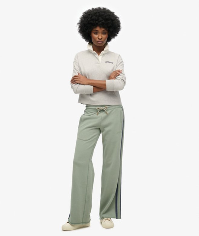 Athletic Essentials Joggingbroek met Logo en Rechte Pijpen Groen Grootte: 42 afbeelding