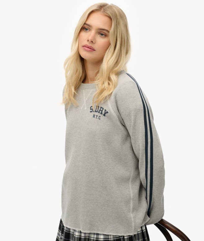 Damen Athletic Essentials Langarmshirt mit Grafik - Größe: 40 - Superdry - Modalova