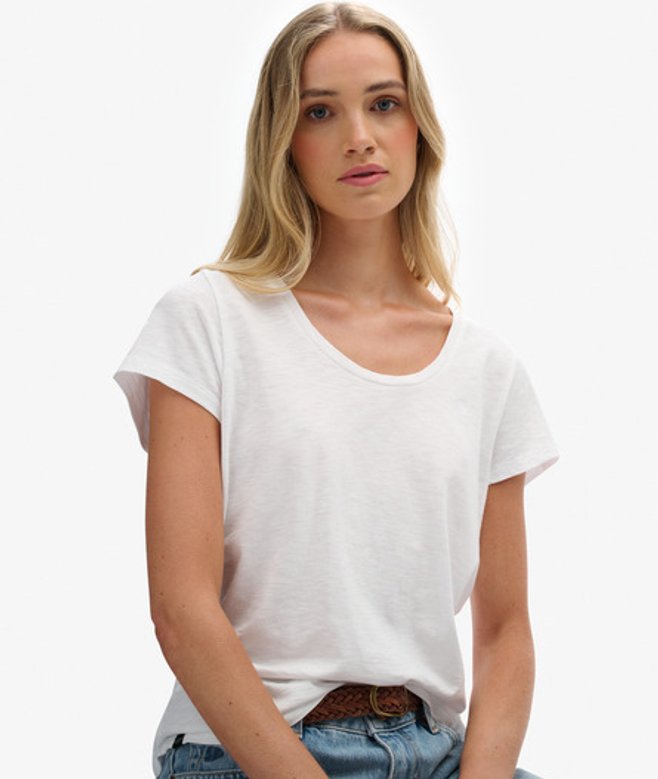 Studios T-shirt met Laag Uitgesneden Ronde Hals