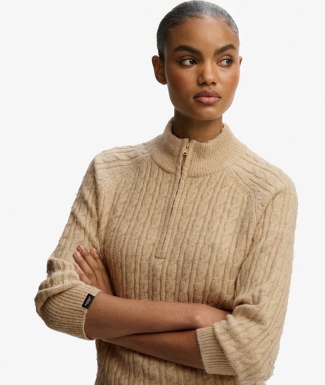 Geborstelde Kraagloze Kabeltrui