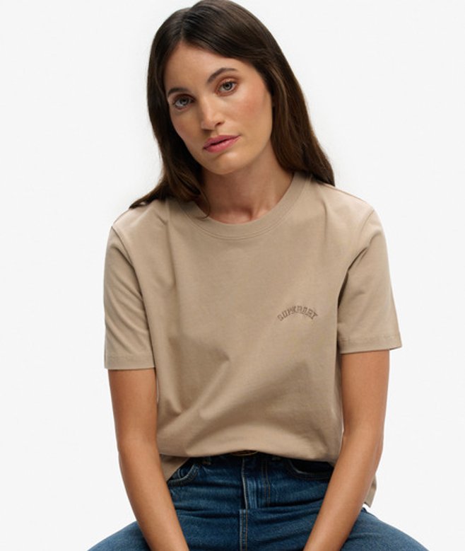 Essential T-shirt met Geborduurd Logo