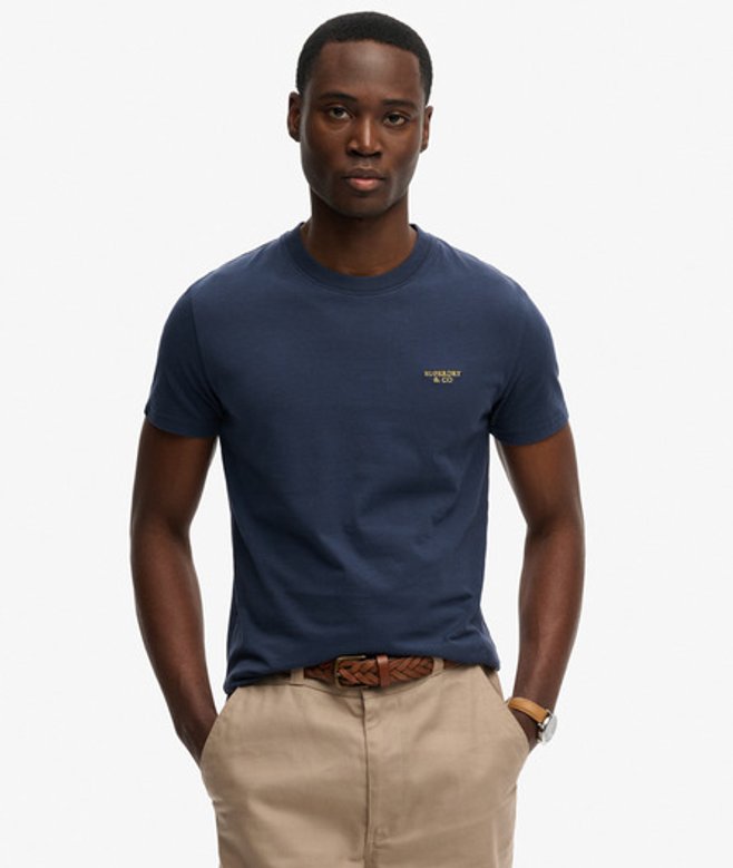 Essential Gestapeld Logo Geborduurde T-shirt