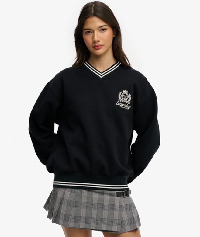 Country Club Crest V-hals Sweatshirt