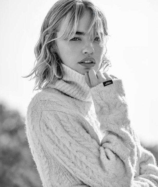 Kabeltrui met Rolkraag