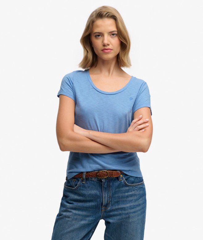 Studios T-shirt met Laag Uitgesneden Ronde Hals