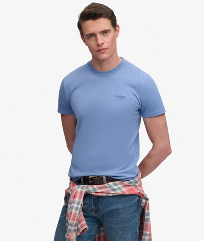 Essential Gestapeld Logo Geborduurde T-shirt
