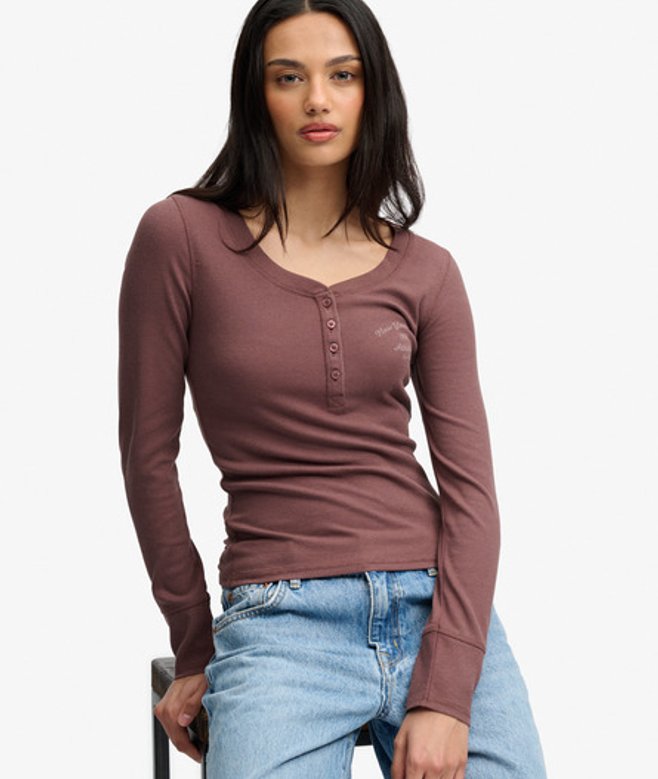 Athletic Button Down Longsleeve Top