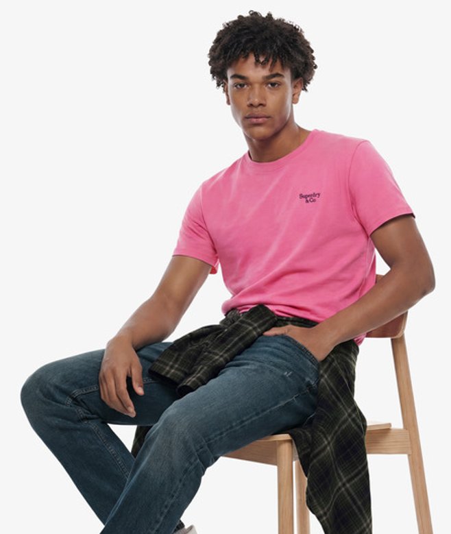 Essential Serif Logo T-shirt Slanke Pasvorm