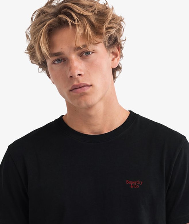 Essential Serif Logo T-shirt Slanke Pasvorm