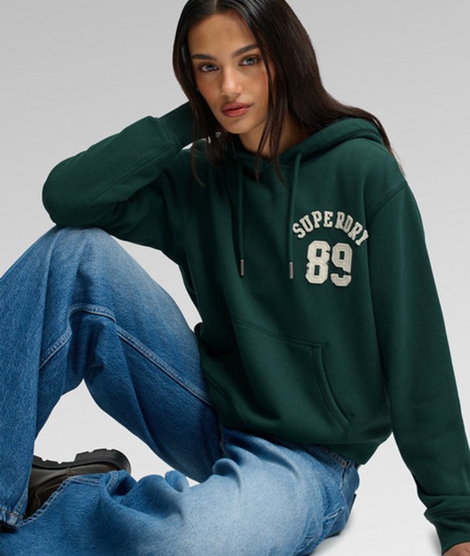 Athletic Essential Applique Cropped Hoodie