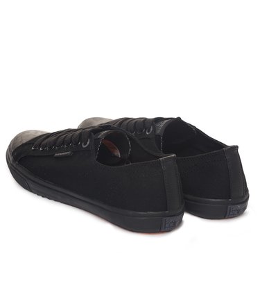 Low Pro Sneakers Image 3