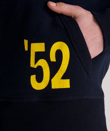Tours hoodie Image 5