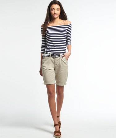 International Holiday City shorts Image 2