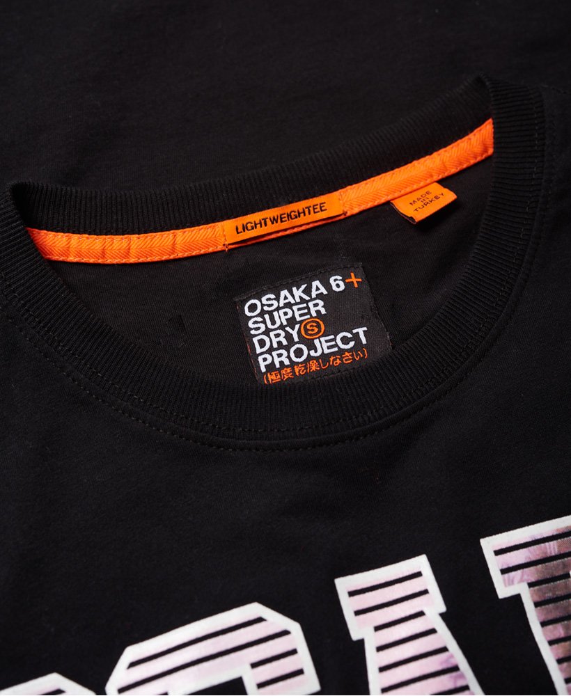 Superdry★大阪 ロゴ＆クラシックフォト☆メンズＴシャツ SUPERDRY Limited Edition Osaka 6 Quarter Back Men's Football