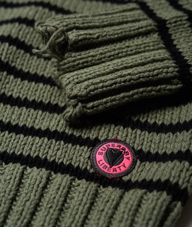 Anya Pullover mit Aufnähern Image 9