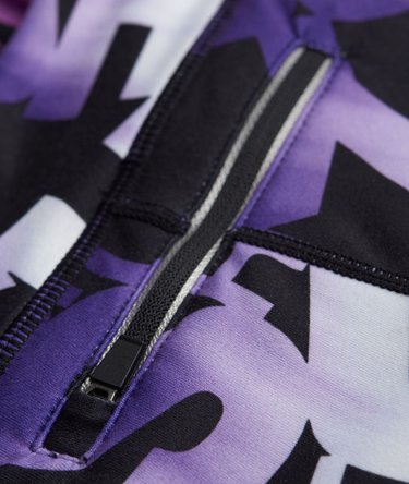 Gym Logo Leggings Image 5