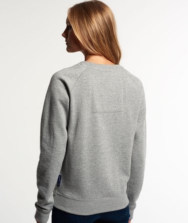 Core Appliqu&eacute; University genser med rund hals Image 3