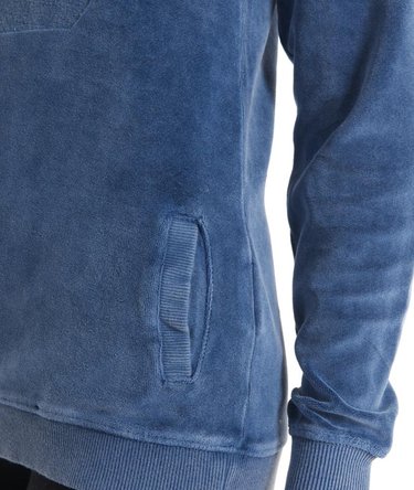 Ventura Velvet Crew Image 5