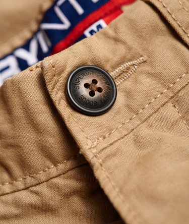 Pantalones cortos International Chino Image 6