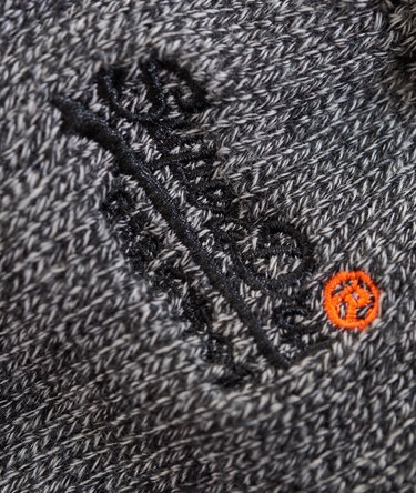 Gants Orange Label Image 3