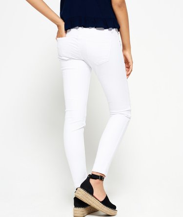Cassie Skinny Jeans Image 4