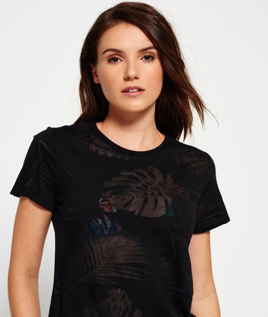 Essential Pocket T-shirt Image 5