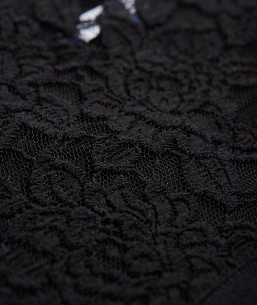 T-shirt brut à dentelle Super Sewn Image 7