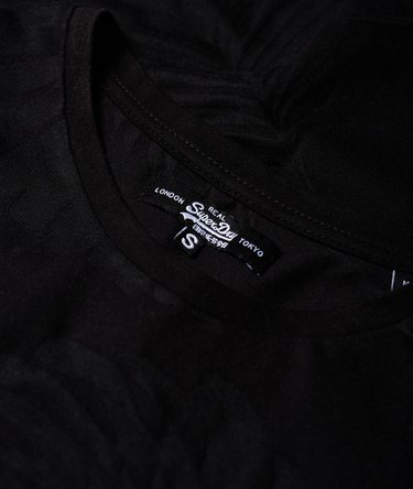 Essential Pocket T-shirt Image 6
