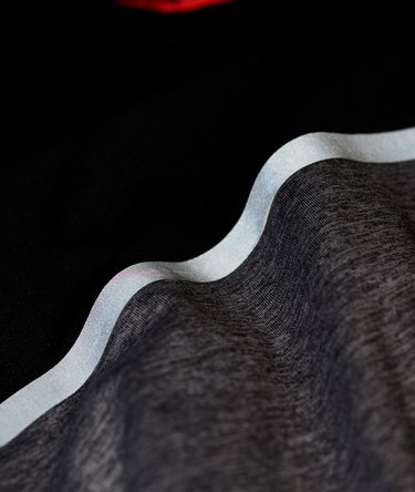Athletic T-Shirt mit Farbblock-Design Image 8
