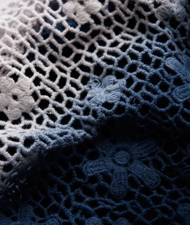 Daisy Lace Tank Top Image 6