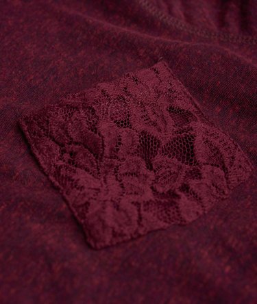 Top de encaje Essentials Slouch Image 6