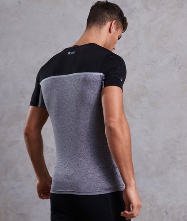Athletic T-Shirt mit Farbblock-Design Image 4