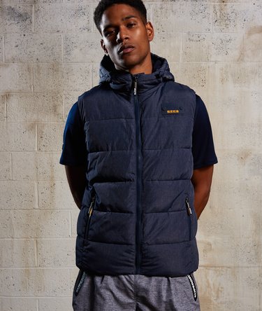 Sports Puffer Gilet Image 1