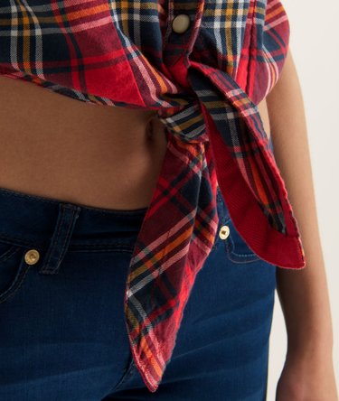 Trailer Tie Shirt Image 7