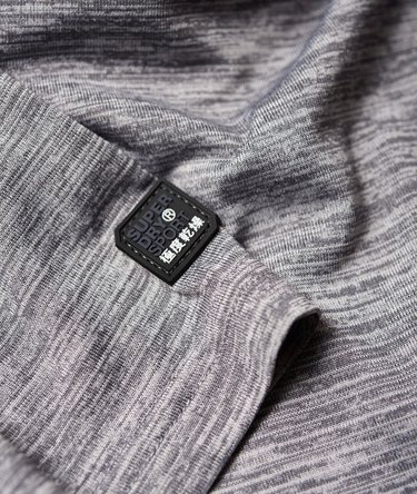 T-shirt effet poussière ombré Active Image 9
