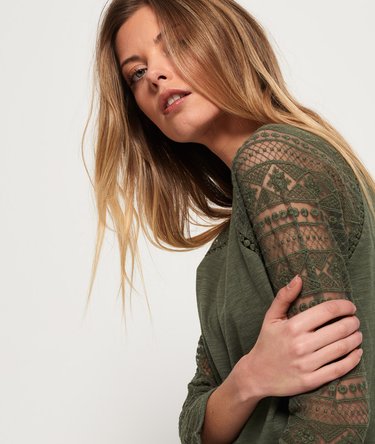 Embroidered Raglan -pusero Image 5