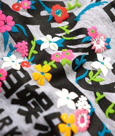 T-shirt Logo Vintage brodé en relief Image 7