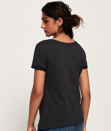Camiseta con logo clásico bordado Slim Boyfriend Image 4