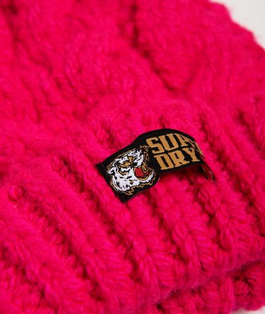 Chic Regal Cable Beanie Image 3