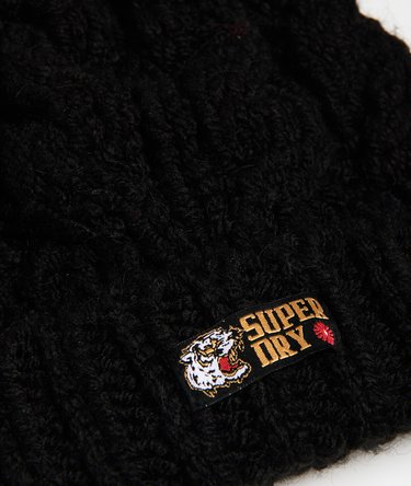 Chic Regal Cable Beanie Image 3