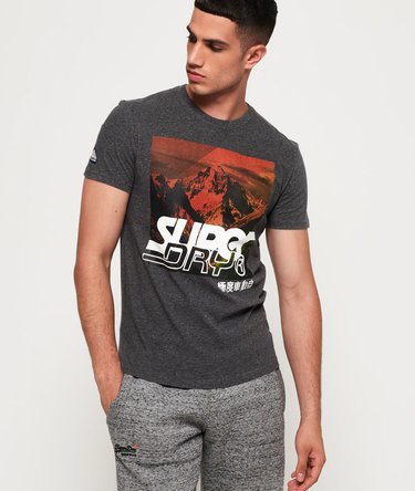 T-shirt Photographic Drop Image 2
