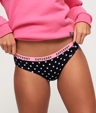 College Briefs Image 3