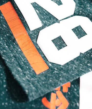 Vintage Logo Tri T-Shirt Image 7